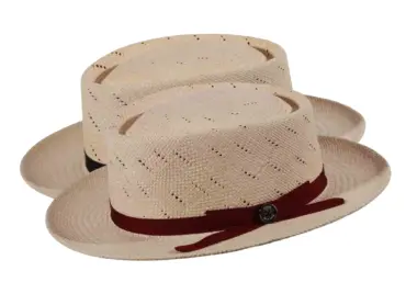 Panamahut Boater mit Lochmuster und farbigem Rebsband