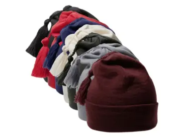 Zottelmütze aus Bio-Baumwolle in verschiedenen Farben mit Zopfquaste